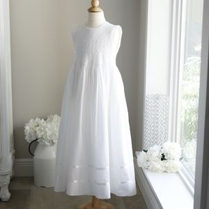 Strasburg Dress White Smocked size 10/12 Portrait Flower Girl Special Occasion
